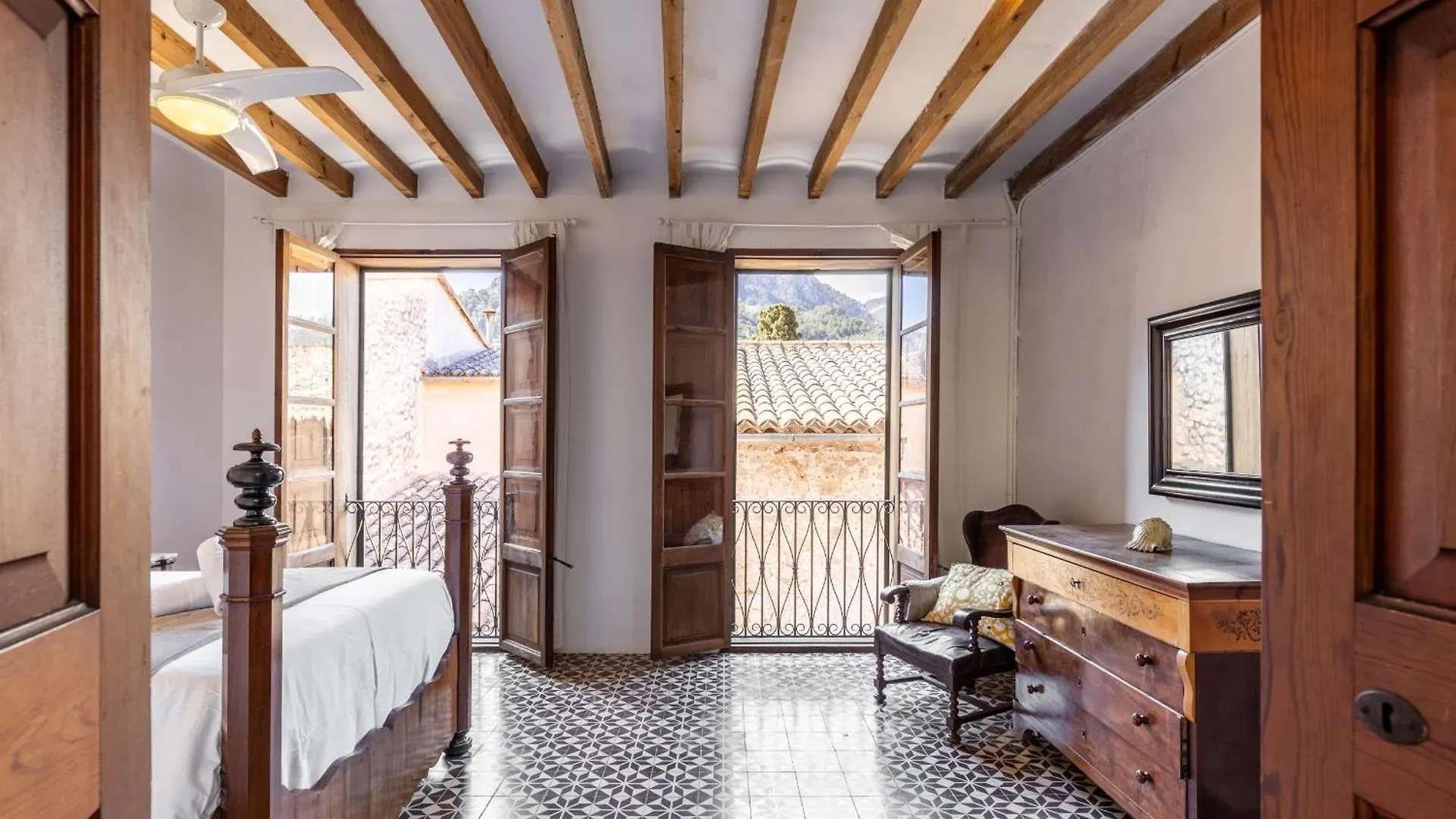 Mar 10 Villa Soller Holiday home