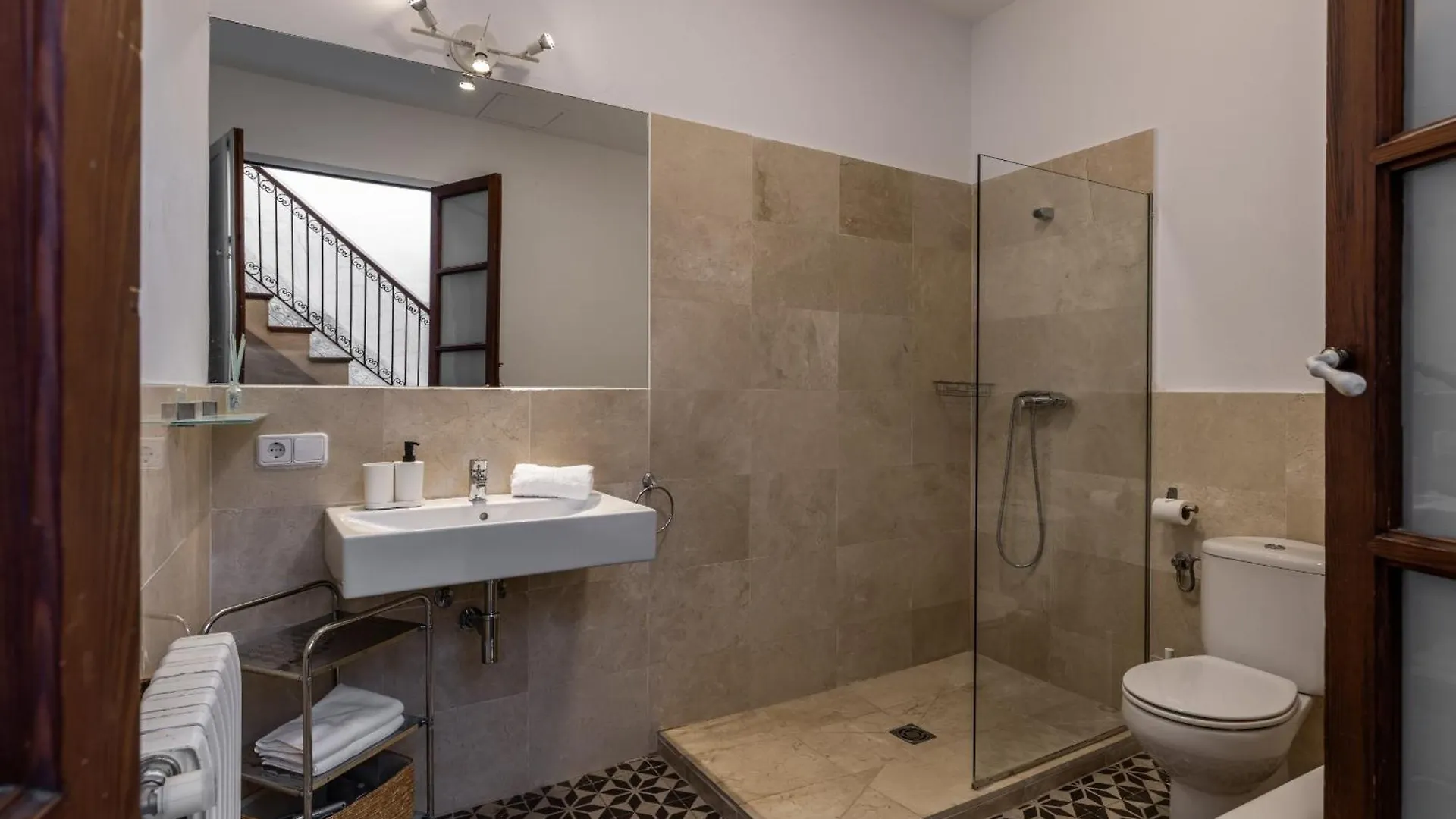 Mar 10 Villa Soller