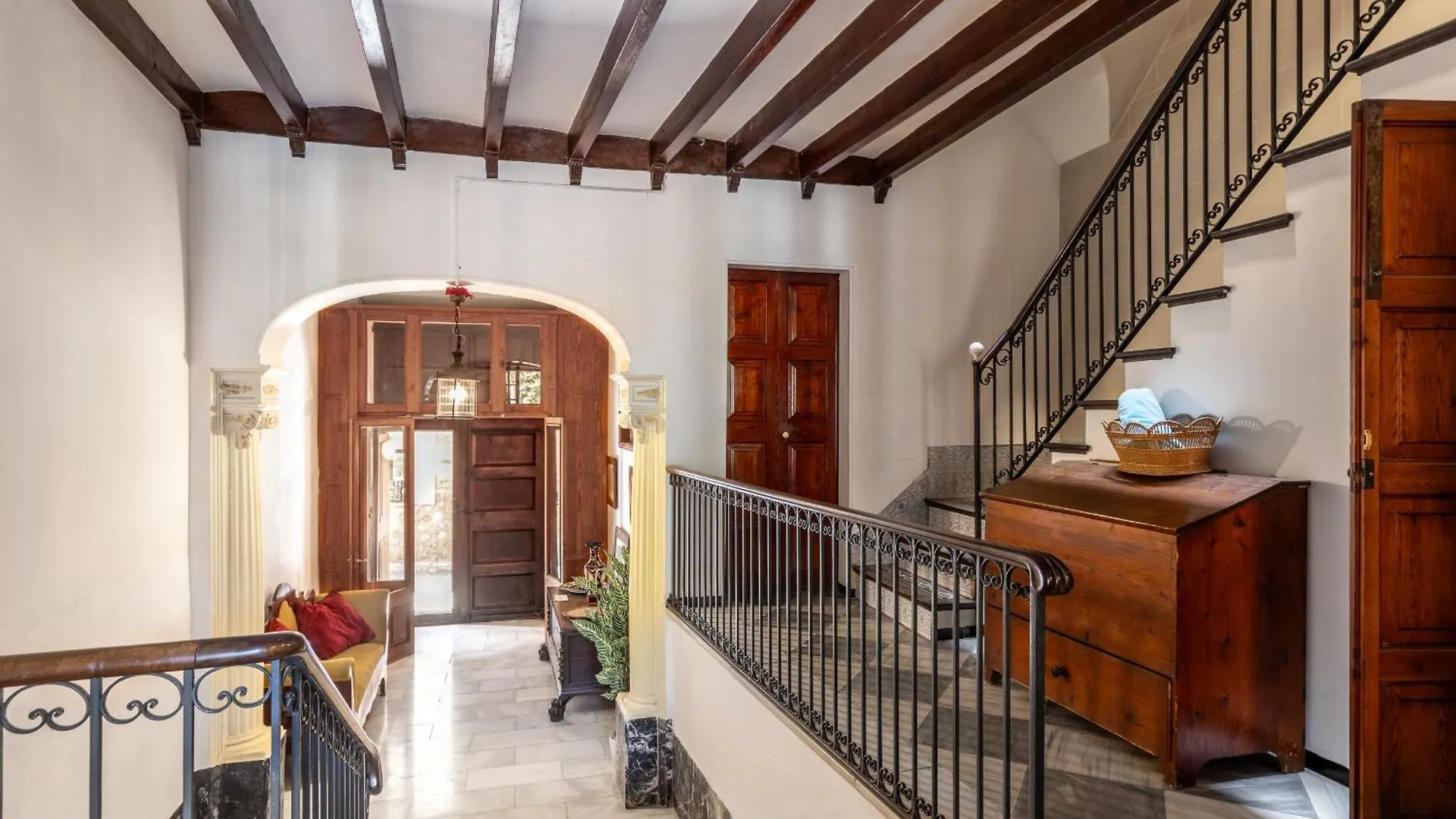 Mar 10 Villa Soller Holiday home