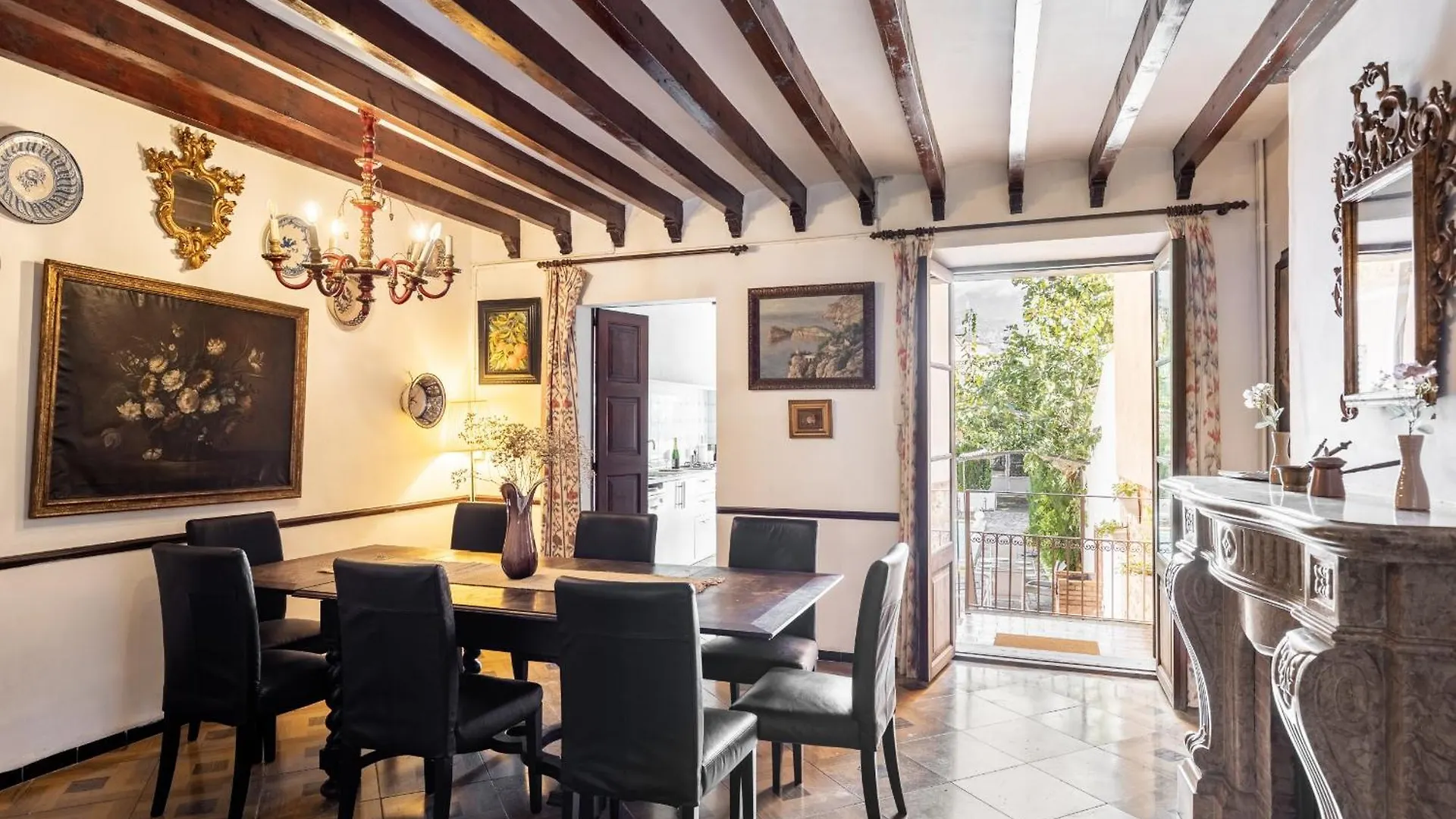 Mar 10 Villa Soller 0*,